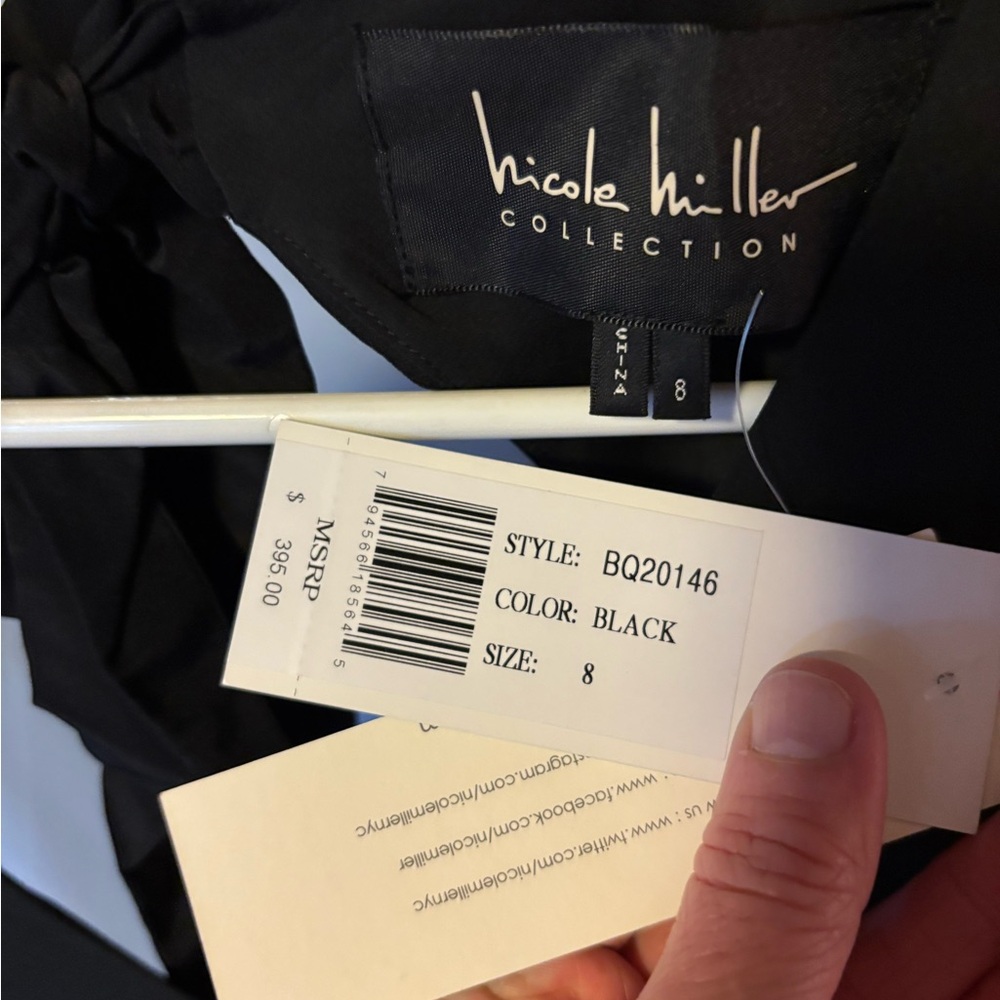 NWT Nicole Miller Black Dress w Ruching, Flare Sleeves and Open Back - Picture 7 of 7